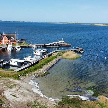 Hausboote Und Fewo Vieregge Dış mekan fotoğraf